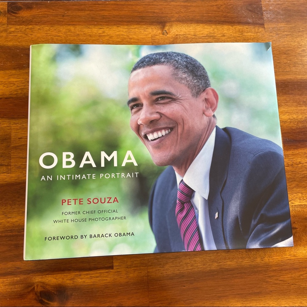 Obama: an Intimate Portrait hardcover coffee table book of Pete Souza’s photos